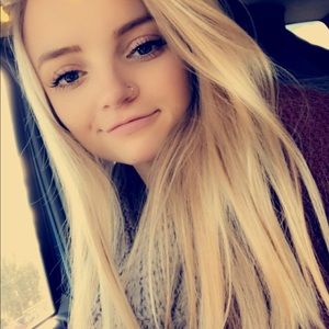 Meet your Posher, Kara